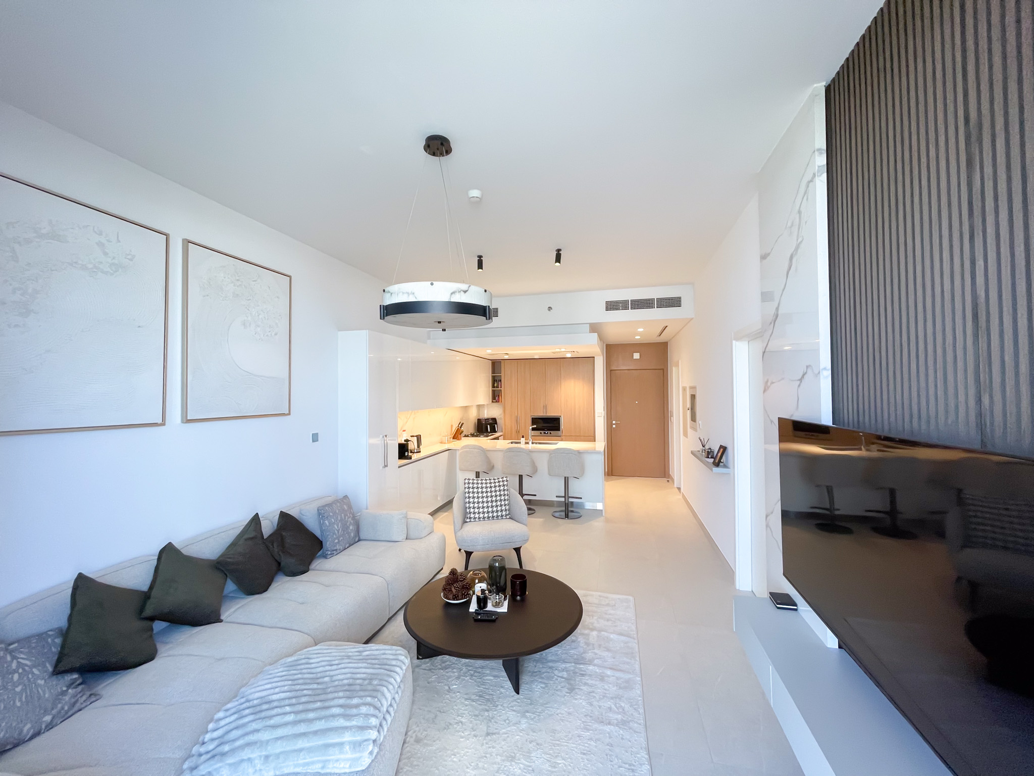 Brand New | Upgraded | Golf Club Views